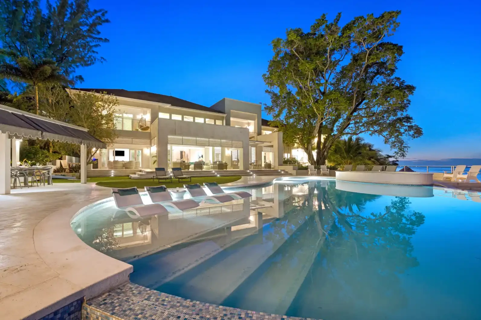 Private Pool